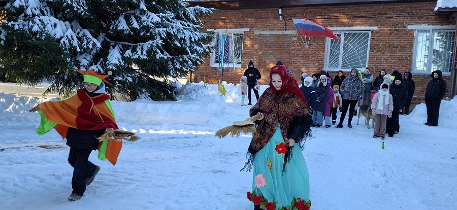 Фольклорный праздник к Масленице «Чайно-блинное раздолье….»