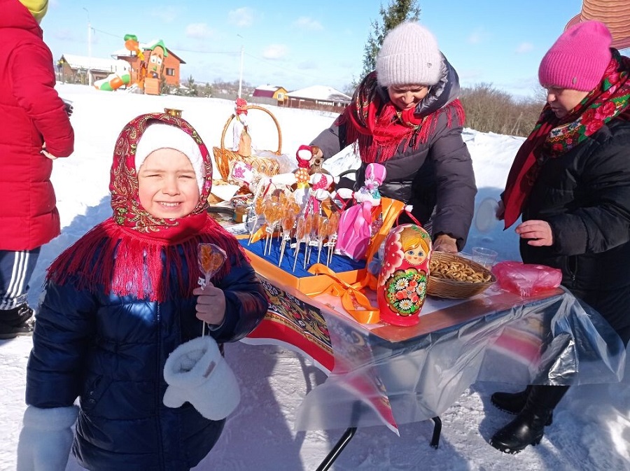 "Собирайся, народ, масленица к нам идёт!"
