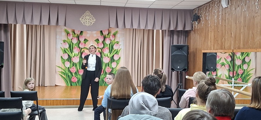 Праздничный концерт "Вы прекрасны, спору нет"